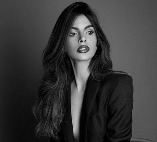 V-GUIDE Greta Black & White