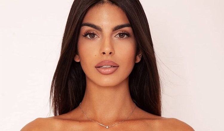 V-GUIDE Greta Portait