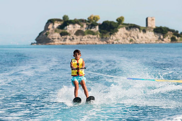 Adrenaline at Sani_Activities_Watersports_01_front